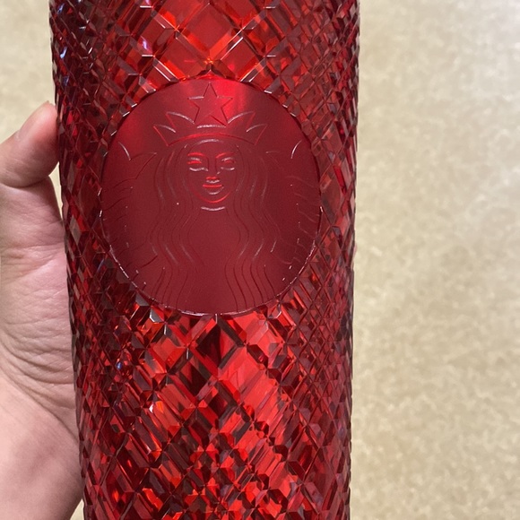 Red Jewel Starbucks Holiday Cup - 2021 - BNWT - Picture 4 of 5